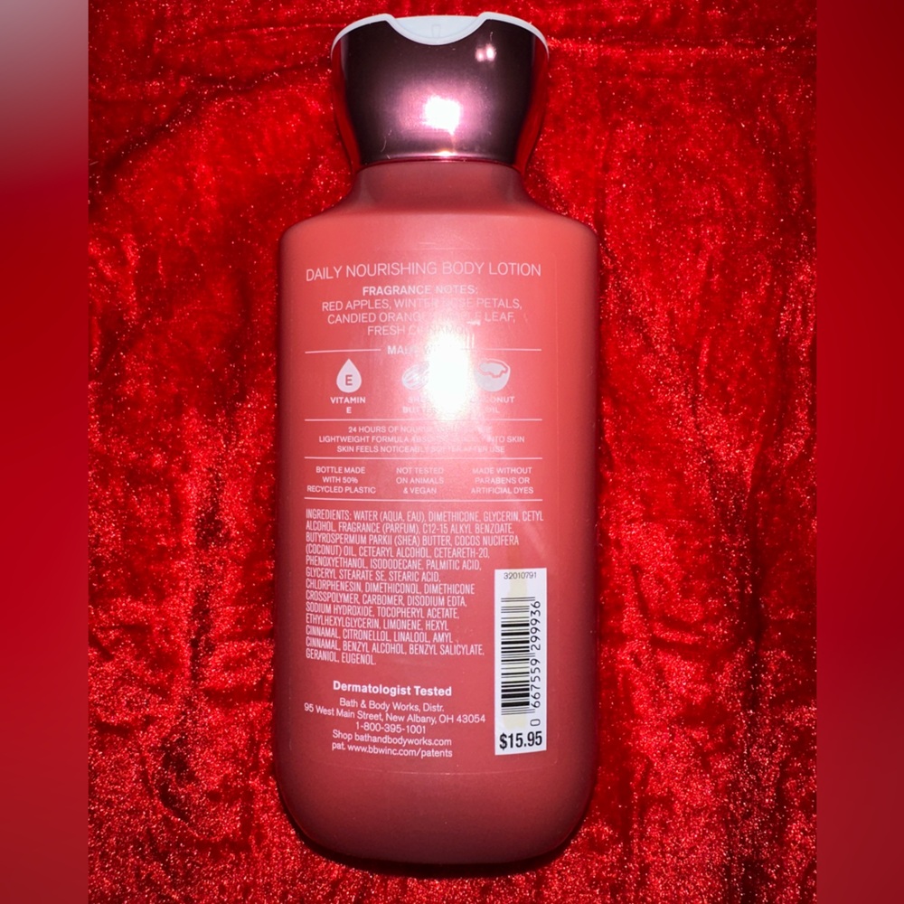 🎄 Bath & Body Works Winter Candy Apple Body Lotion – 8 fl oz (NWT!) - Picture 3 of 3